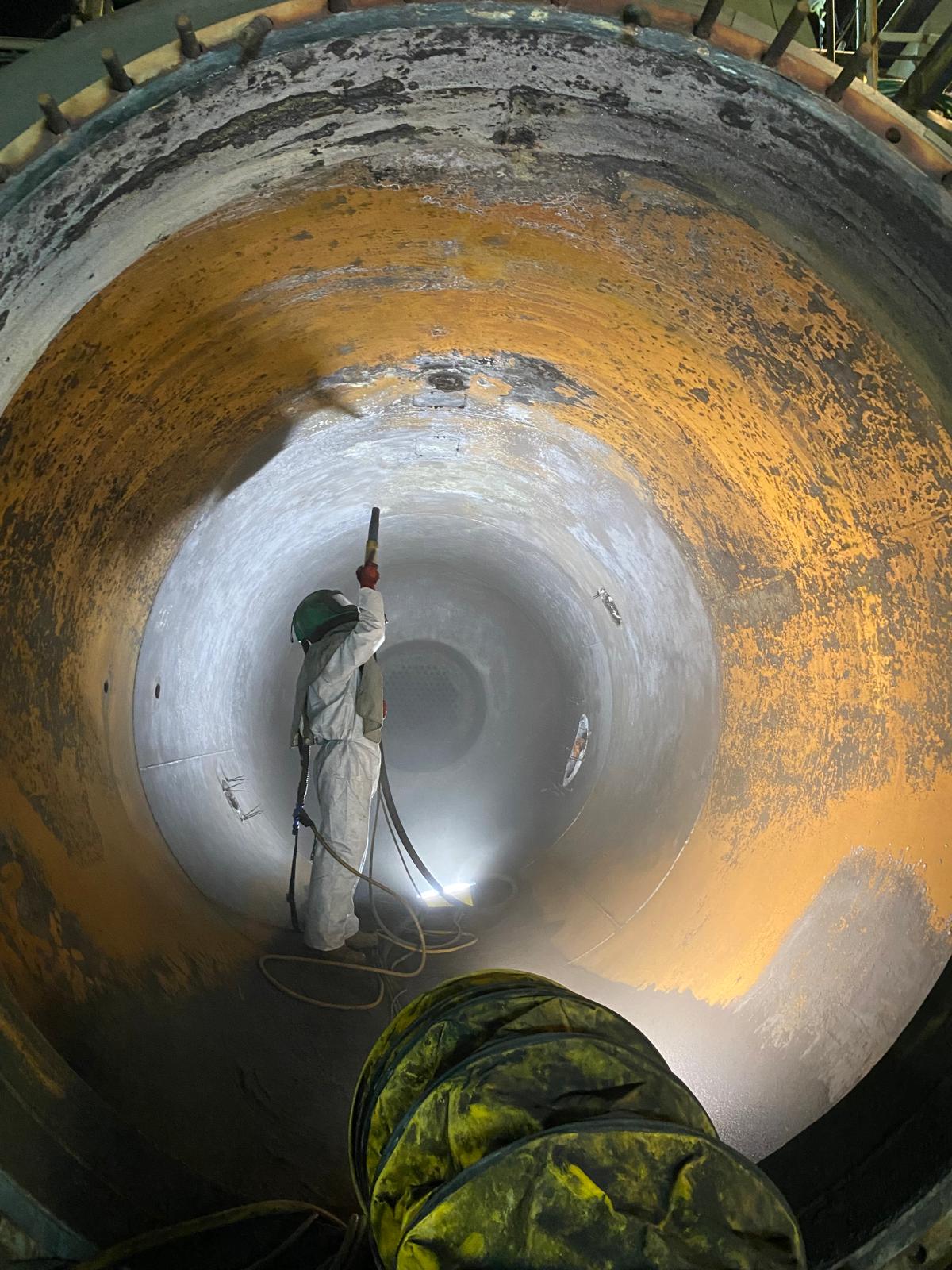 ניקוי אברזיבי והכנת שטח - Shot Blasting לפני צביעה